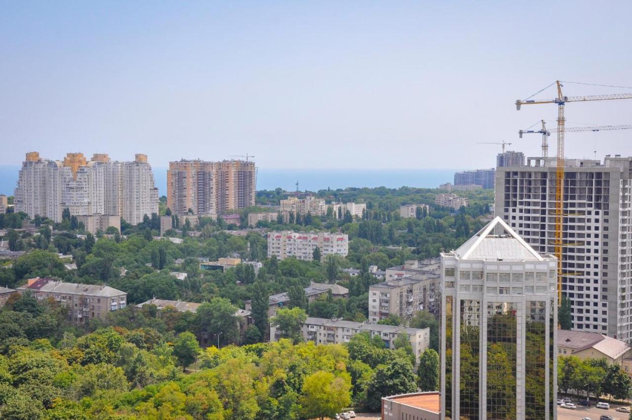 Лофт На 26 Этаже Odesa Exterior foto